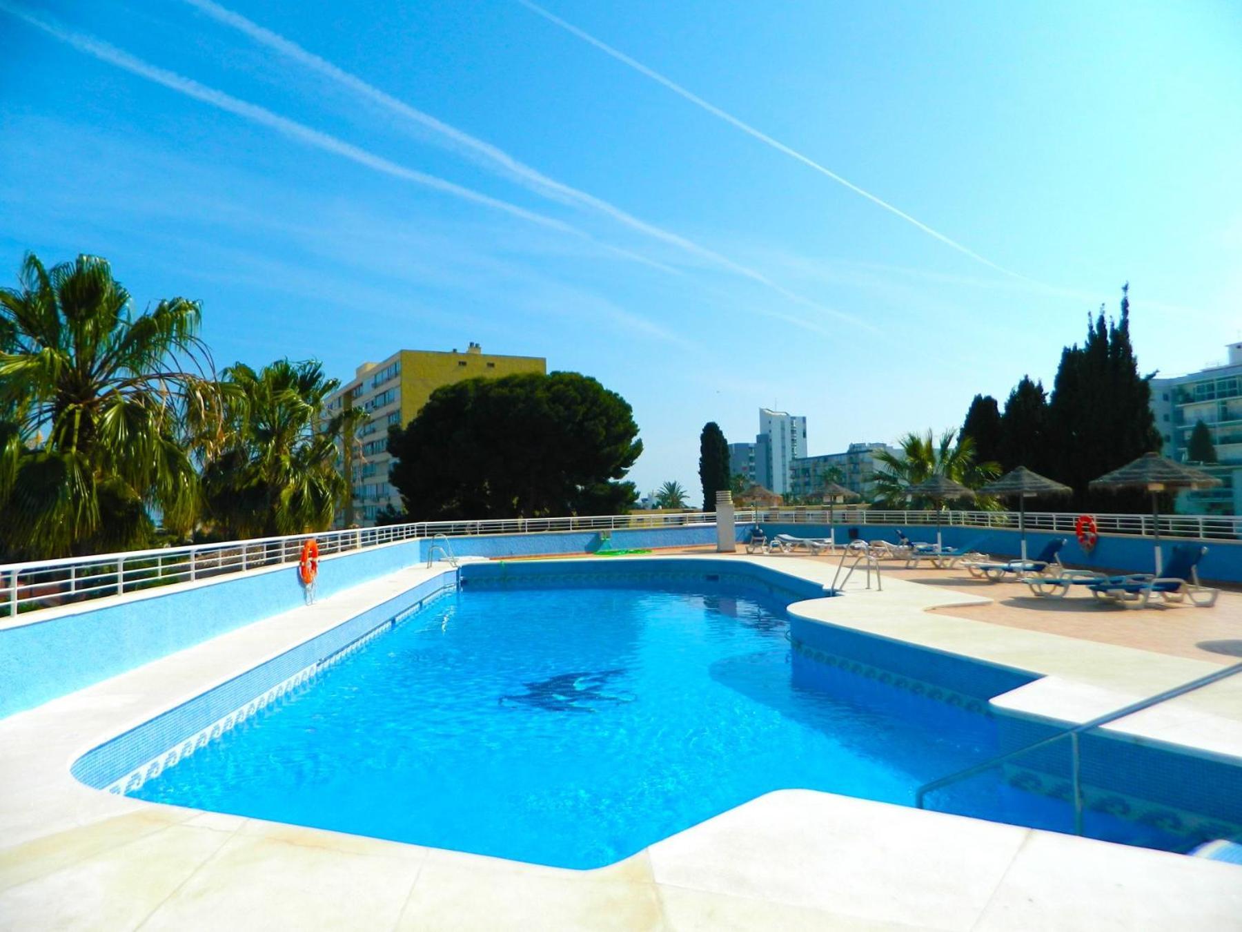 Skysea Benalmadena Puerto Marina Apartman Kültér fotó