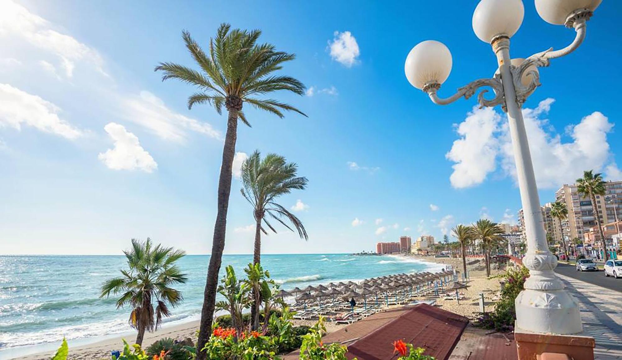 Skysea Benalmadena Puerto Marina Apartman Kültér fotó