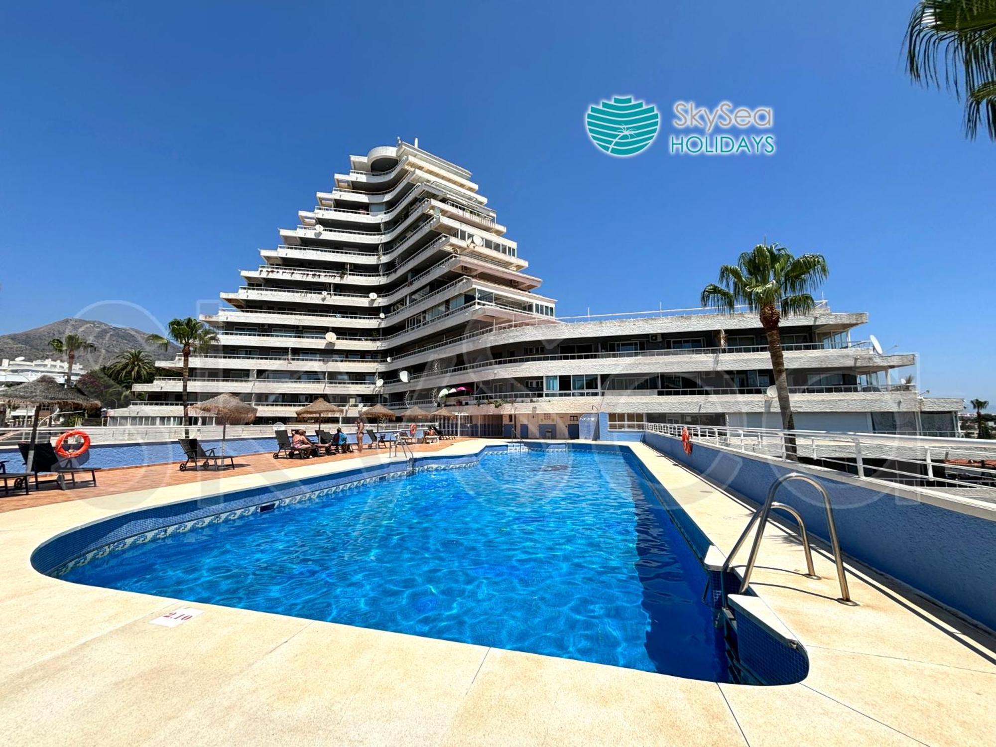 Skysea Benalmadena Puerto Marina Apartman Kültér fotó