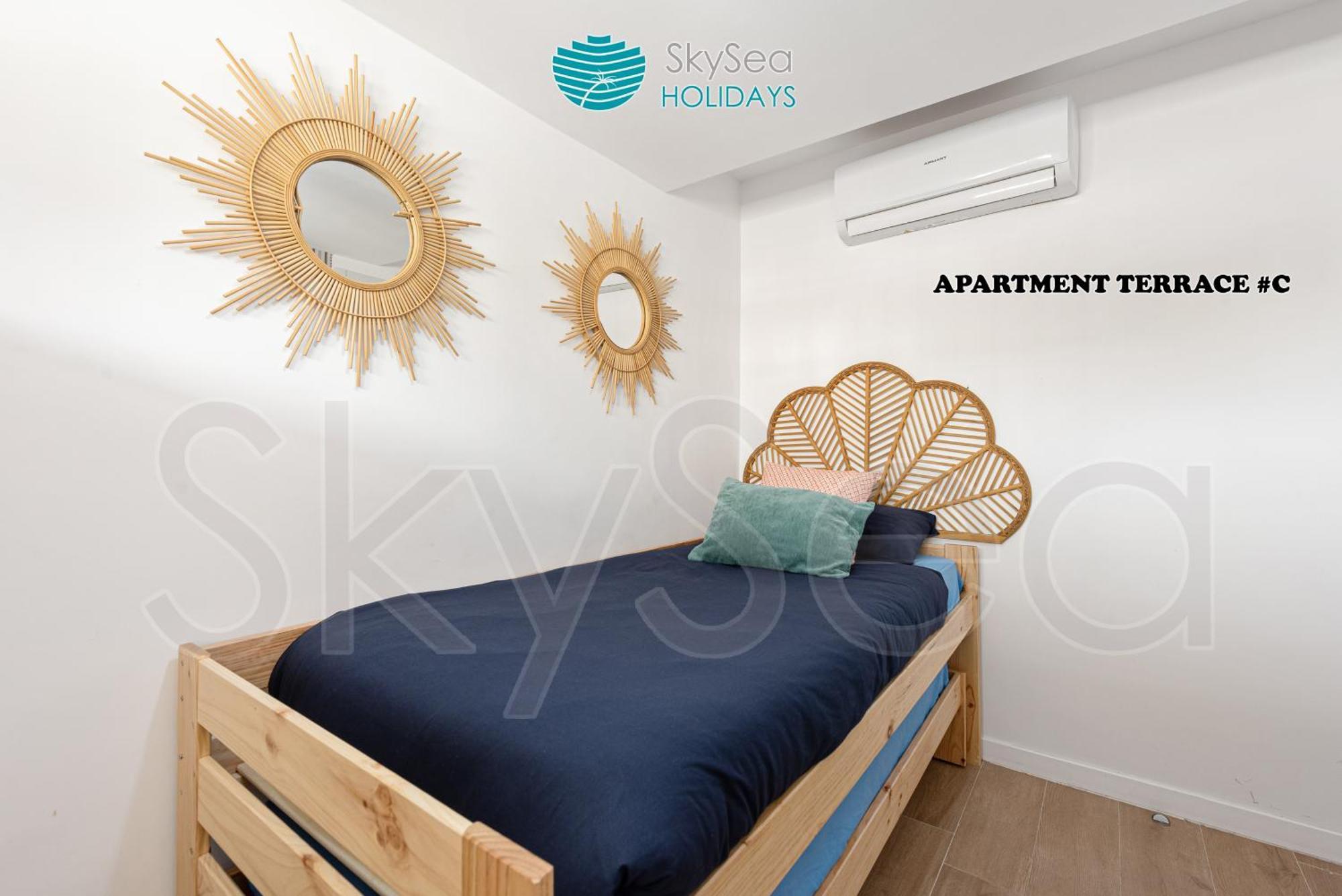 Skysea Benalmadena Puerto Marina Apartman Kültér fotó