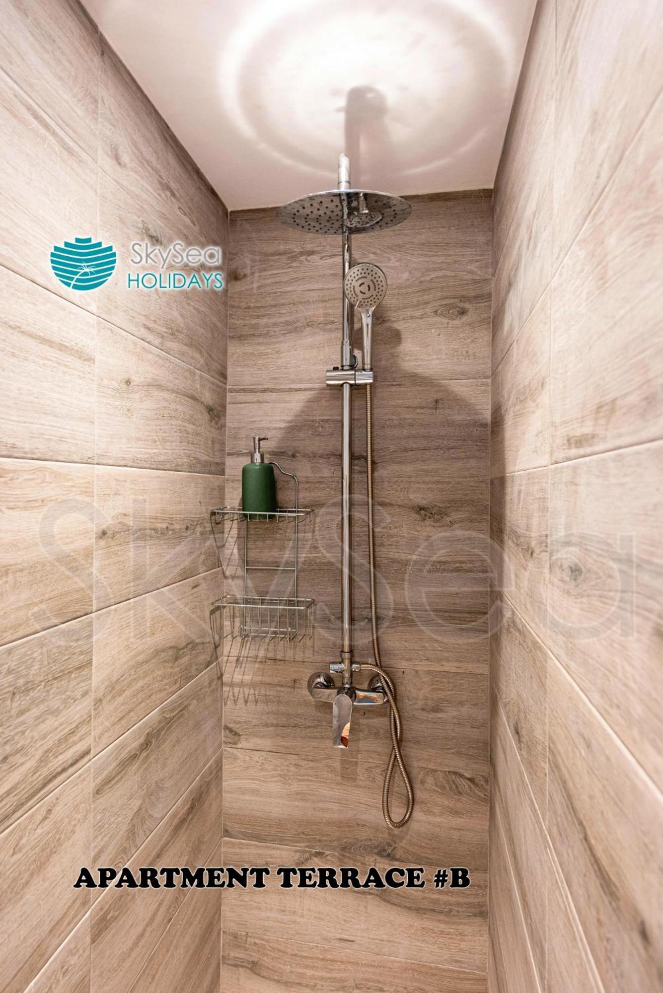 Skysea Benalmadena Puerto Marina Apartman Kültér fotó